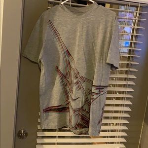 Under Armour T-shirt